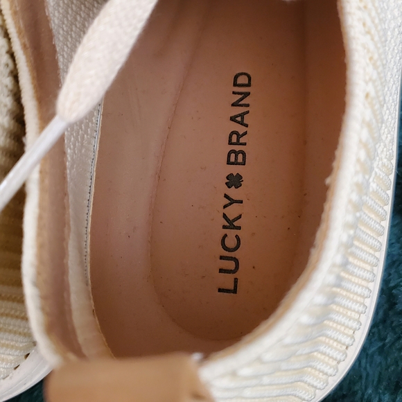 Women's Cream LUCKY BRAND Casual Sneakers - Picture 6 of 7
